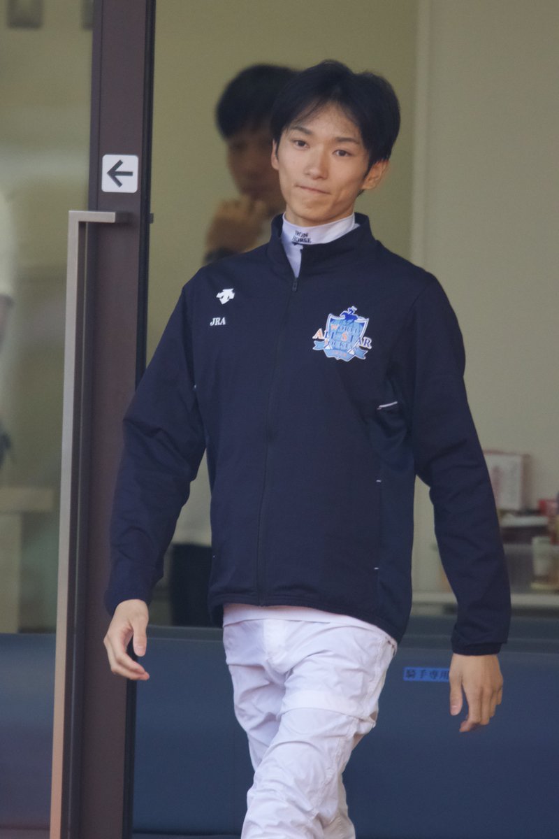 _hina_photo's tweet image. 準備運動して走るのかと思ったら
走らんのかーい🤣

#坂井瑠星
#WASJ
#WASJ2024
#札幌競馬場