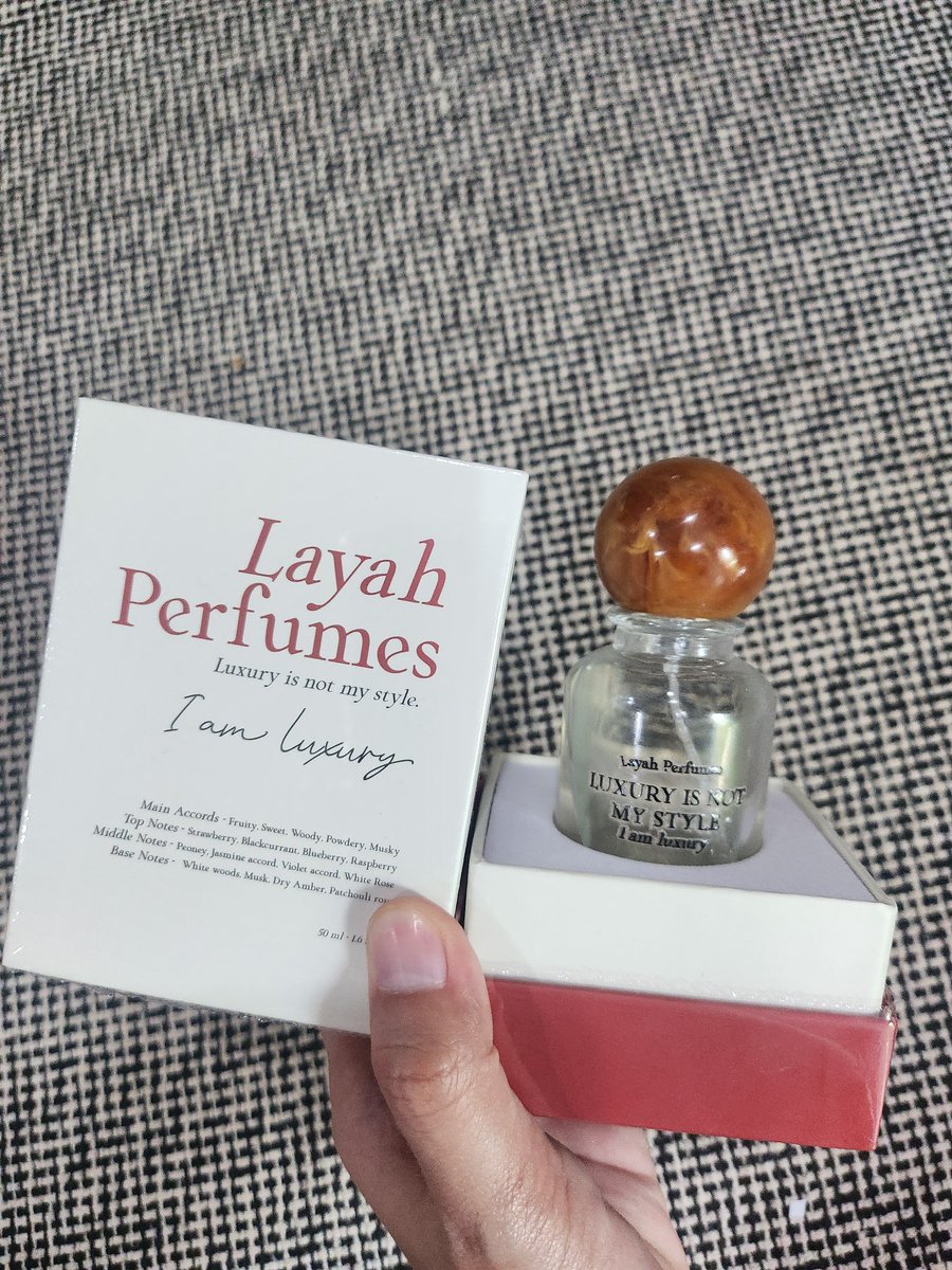 PCYBB12's tweet photo. ส่งต่อน้ำหอม Layah EDP (50 ml) พร้อมกล่อง
ของแท้ ไม่ค่อยได้ใช้ เหลือประมาณ (70%) #ส่งต่อ 🌟530 รวมส่ง
ขอดูรูปพตได้คับ
#ส่งต่อน้ำหอม #layah #น้ำหอมlayah #น้ำหอมไลยา #ส่งต่อเสื้อผ้ามือสอง #ส่งต่อคสอมือ2 #ส่งต่อคสอ https://t.co/Kt3LSTXfOb