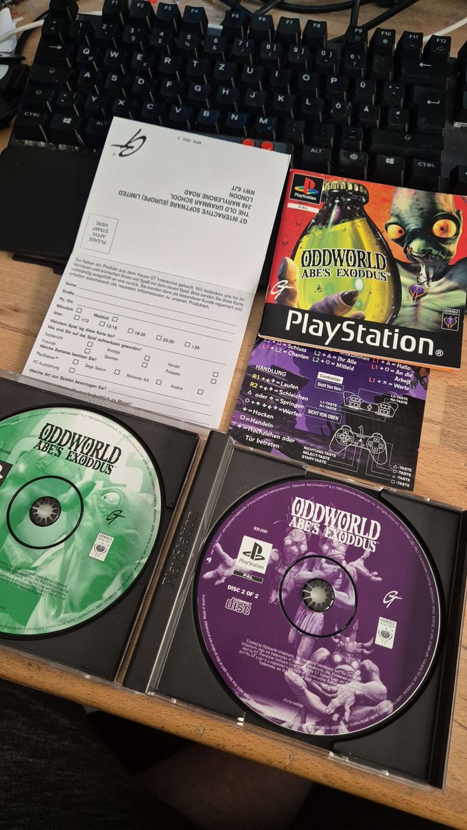 otzedotze's tweet photo. .@OddworldInc bought a copy of a classic. Are you guys still honoring the mail in? I wanna be a "special customer " :) https://t.co/zEV6bjZKke