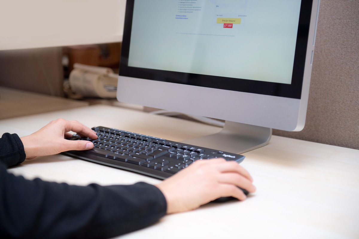 Veliler İçin Yeni Bir Kurs Programı
Genel Müdürlüğümüz tarafından ilkokul çağında çocuğu olan velilere yönelik “İlkokul Çocuklarının Matematik Becerilerinin Geliştirilmesi İçin Veli Eğitimi Programı” hazırlandı. 

Velilere, çocuklarının matematik yetilerinin gelişmesini