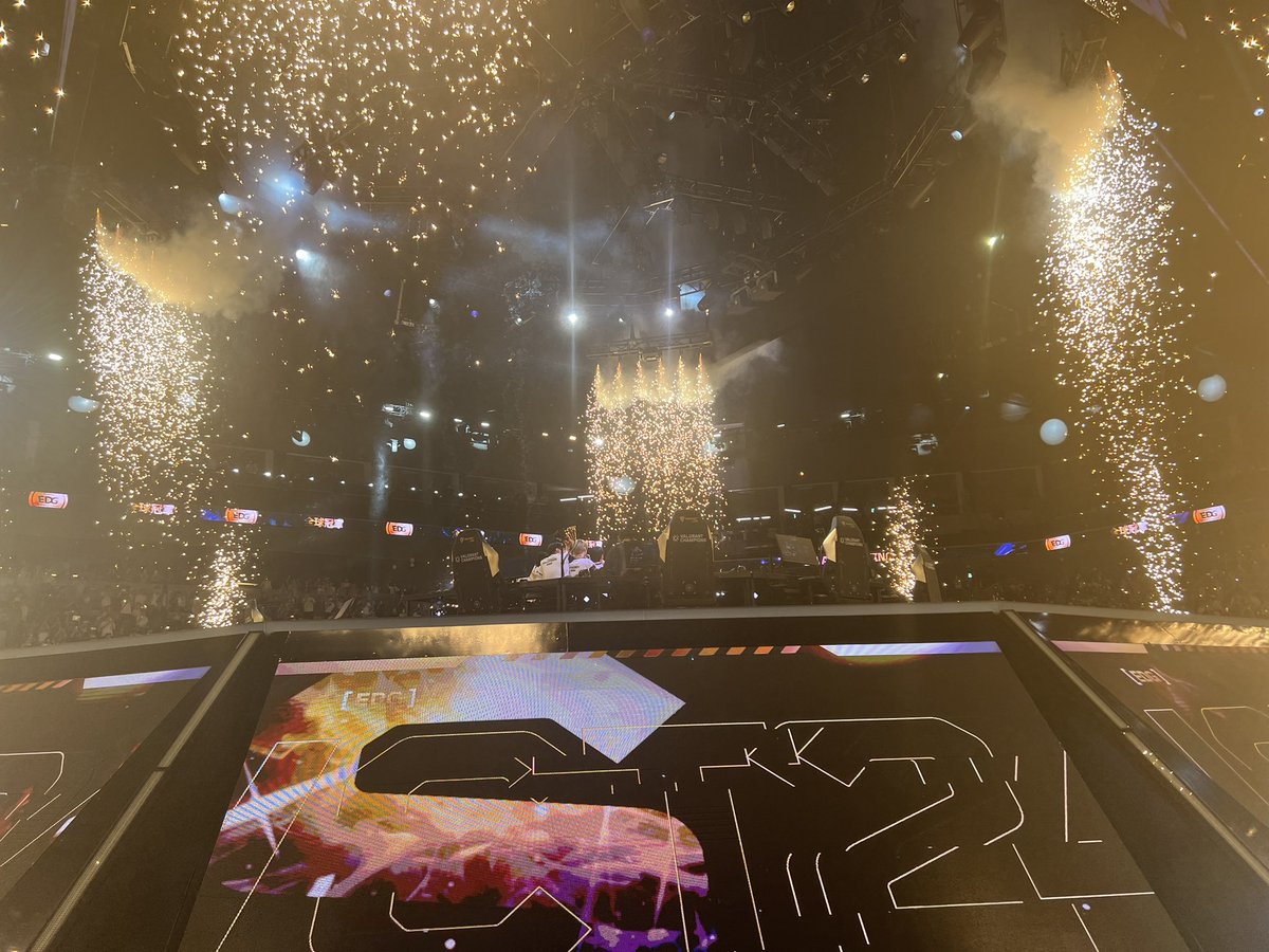 1johnqt's tweet image. Congratulations to @EDG_Edward and China for their first trophy! Sad to see Heretics lose another final but their time will come.

It was an amazing viewing experience and motivation to be there next year.