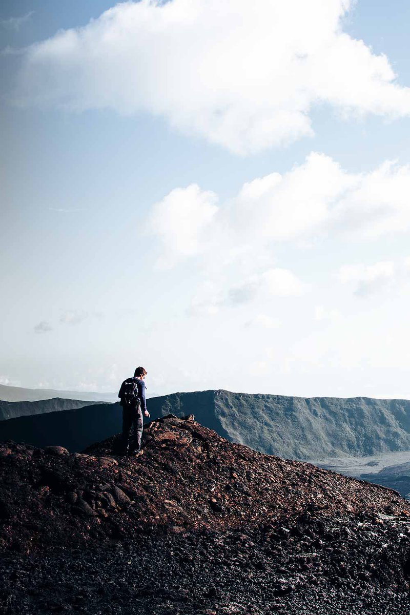 We’re proud to see our article on volcano hiking in La Réunion and how we ‘tamed’ the mighty Piton de la Fournaise is being published via Belgian online travel magazine Grande.
Enjoy!

#travelblog #travelcouple #wanderlust #tourism #travel