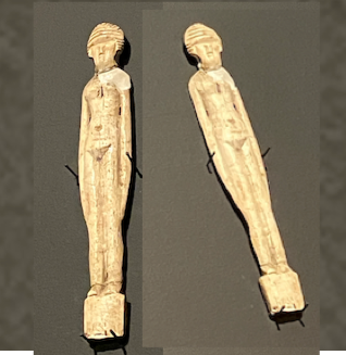 projecteuemot's tweet photo. LA CONCUBINA DELS MORTS, DE PERPINYÀ

Les estatuetes de concubines tenen totes en comú les seves connotacions fortament eròtiques, amb la seva nuesa i l’accentuació del triangle púbic. Es van trobar principalment en tombes.
https://t.co/ME4bgHdarm https://t.co/L4rrV0nGm4