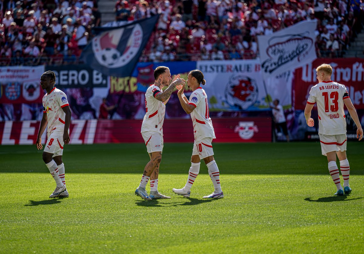RBLeipzig's tweet image. Matchday Fact am Sonntag: 

Es war für uns das erst zweite Heimspiel zum #Bundesliga-Auftakt - und zum zweiten Mal konnten wir einen Sieg feiern! 

Vor dem 1:0 gegen den @VfLBochum1848eV gab es 2020 einen 3:1-Erfolg gegen @1FSVMainz05.   

#RBLBOC #Bundesliga