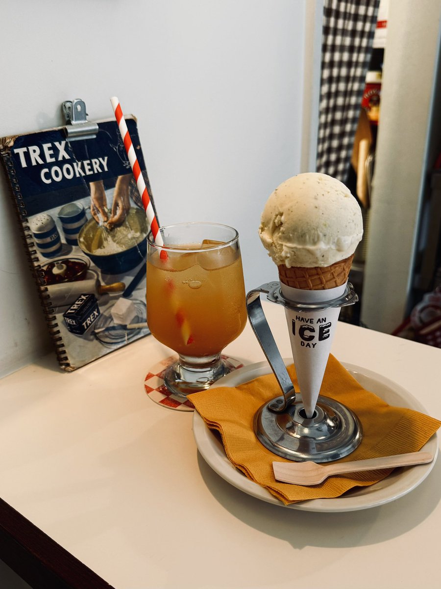 mi_k_026's tweet photo. 🍨🍋 https://t.co/UMPrFo6gEd
