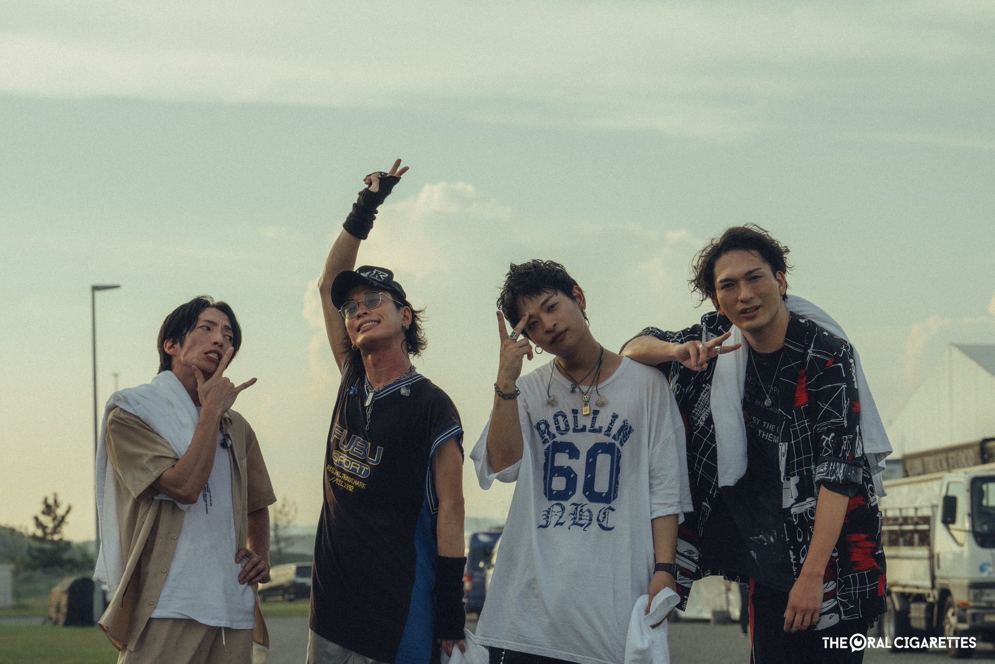 THE ORAL CIGARETTES スタジャン XL 商品詳細ページ | THE ORAL CIGARETTES OFFICIAL SHOP | PD'22
