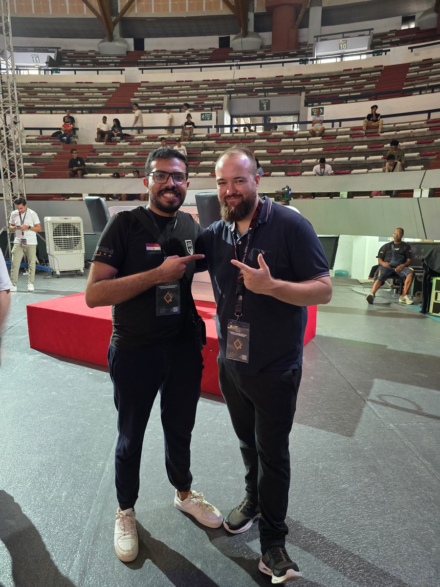He11siing's tweet photo. @OnFireAnders The Legend 👑 https://t.co/uTOSeljVWP