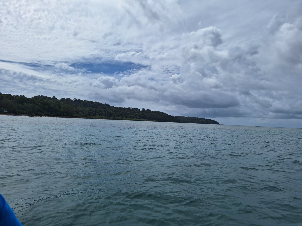 manabhardwaj's tweet photo. #Sundayfeeling 
#IncredibleAndaman
#ScubaDiving
#WithTheTeam
@AndamanPolice https://t.co/0Lob4znMK8