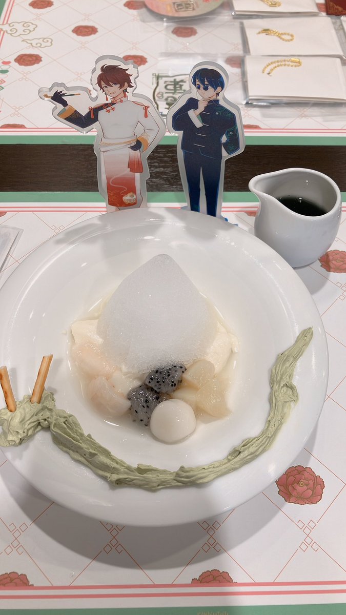 _Shio_saku's tweet photo. 3回目カフェ
初めて1人で天王寺まで来た
グッズ交換してくださったりグッズくださったり、ありがとうございました! https://t.co/yqvFFr2Jky