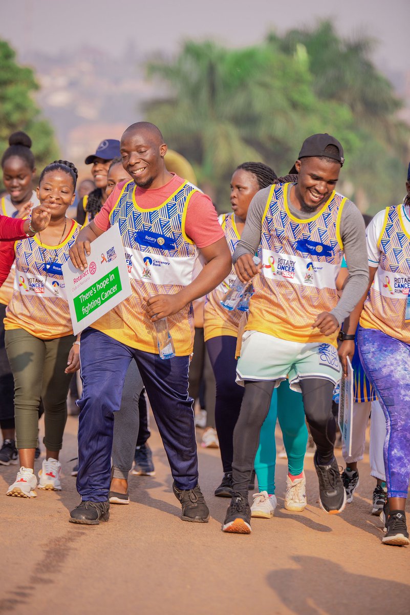 RcNansanaMetro's tweet photo. Roatary Wakiso Corridor. We made it a colorful day. @dgrotaryd9213 @RcNansana @rctnansana @RctWakiso @RctKawempe @RctBuloba @rcmatugga @RC_wakiso @KasubiRotary https://t.co/jufi6JjMMF