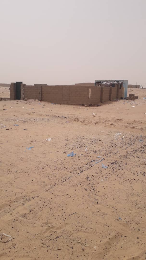 AmassakoulT's tweet photo. #Azawad #Tnzawaten frappe de drone criminal non loin de l'hopiital prés de la pharmacie #Iharaban #Titar https://t.co/jCNb4j2A51