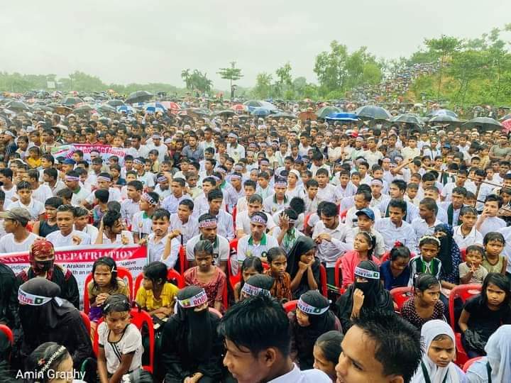 the_rspd's tweet photo. Today marks the 7th anniversary of August 25th, 2024, a day etched in Rohingya history as one of the darkest, when our people endured the horrors of genocide by the Myanmar Military. Rohingya refugees in Cox’s Bazar are commemorating this day.
#SaveRohingya
#StopkillingRohingya https://t.co/Nlm3kmRmF3