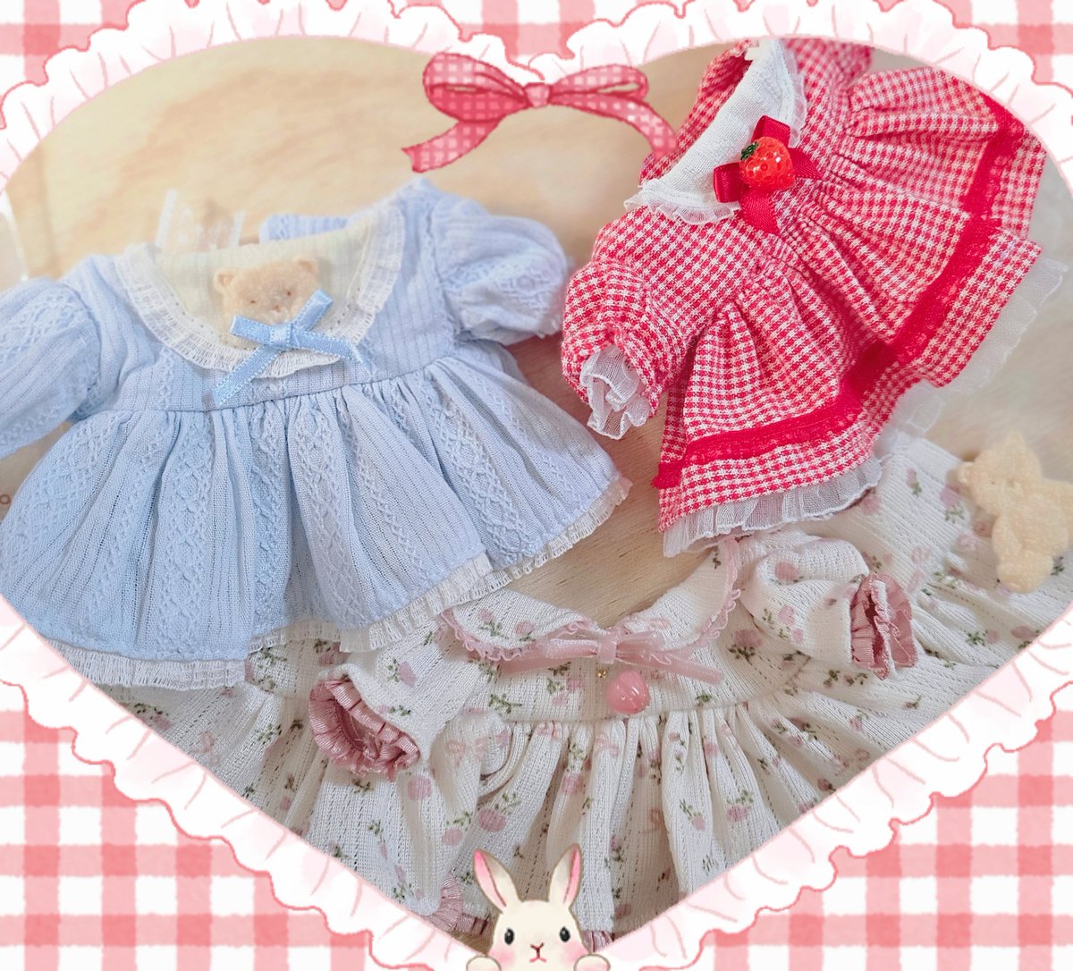 요즘에 열심히 만들고있는 저의 대쪽같은 취향들🍓🧸🩵