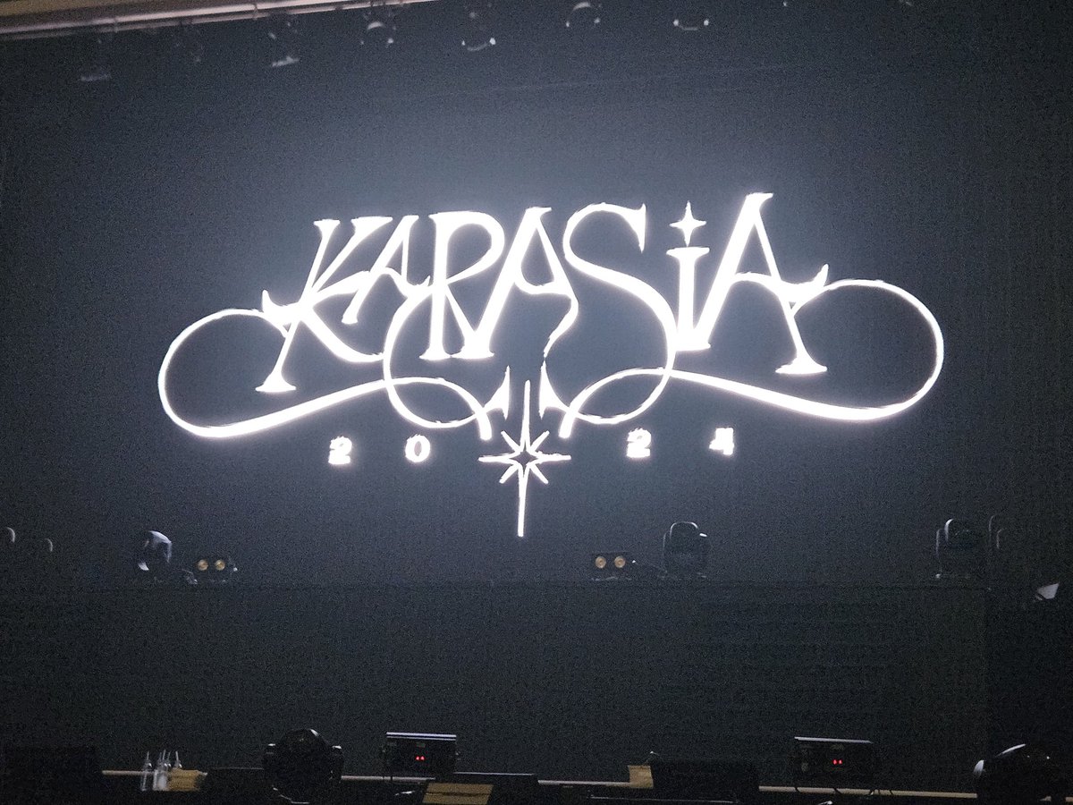 karatoshi1's tweet photo. KARASIA2024、大阪最終日終了。
これで全日程も終了となってしまいました…
今日はスンヨンの前髪パッツンにやられました。
「真夏の約束」を夢見て、この後は大阪食い倒れします。
ありがとうKARA、また会う日まで。 https://t.co/Ry8TLuf2Y1
