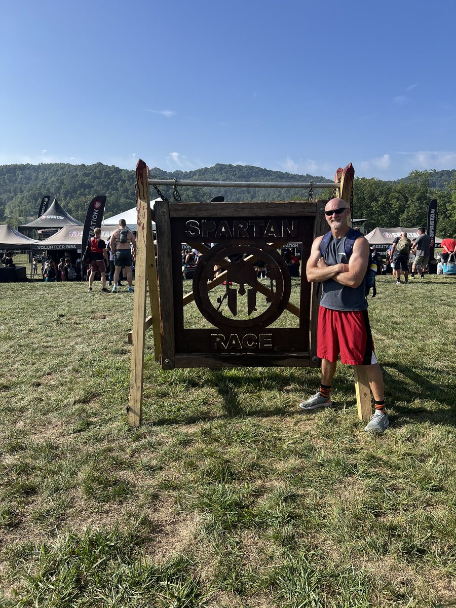 tcbradley23's tweet photo. Set PR at @SpartanRace yesterday.  Now it’s time to beat an hour.  #ArooArooAroo https://t.co/7b5QZ0nry9