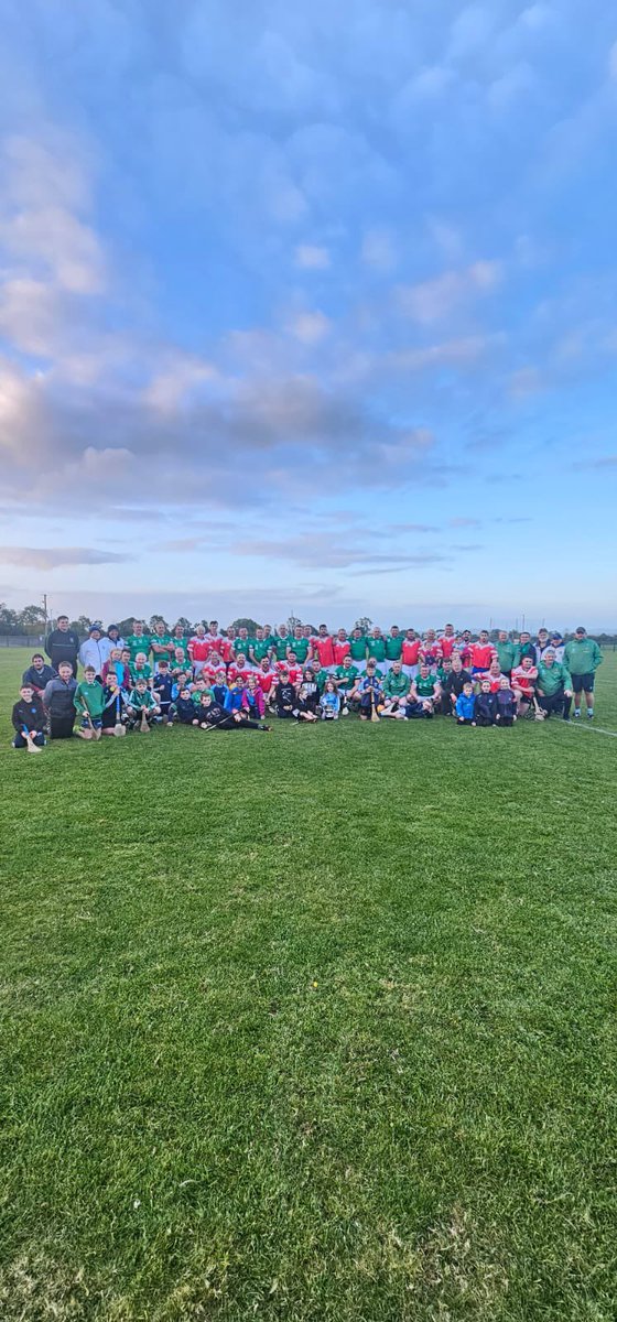 Derek Grimes (@frgrimes) on Twitter photo <a href="/LimerickGaelic/">Limerick Gaelic Masters</a> Great Run out last night against Limerick Gaels. And a bit of 🏆 to go with Our Win. <a href="/LimerickGaelic/">Limerick Gaelic Masters</a> Great Run out last night against Limerick Gaels. And a bit of 🏆 to go with Our Win.