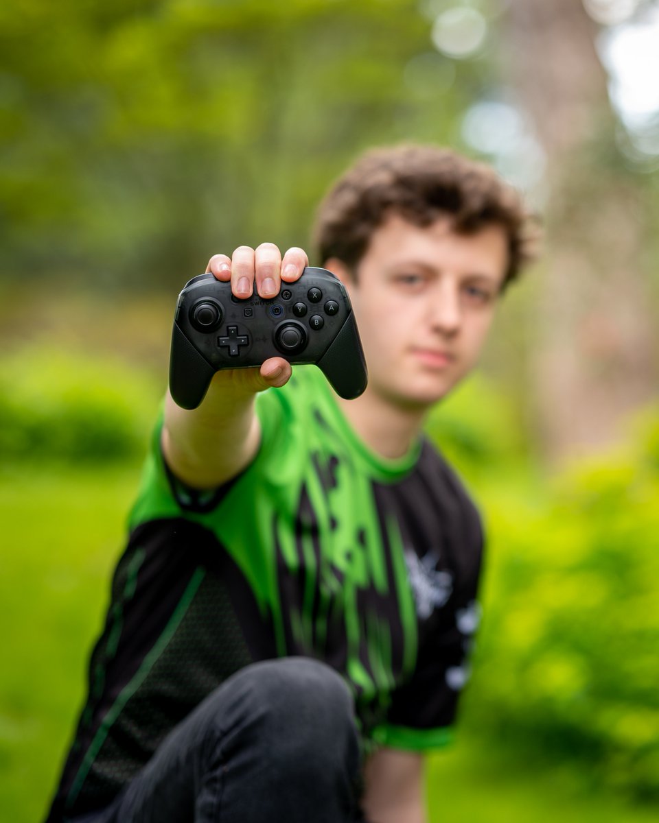 YasumiEsport's tweet image. 🏴󠁧󠁢󠁥󠁮󠁧󠁿 QUALIFICATION EN TOP 64! 🏆

@PlKAAA s'est envoyé tout seul en Angleterre, juste avec sa manette et son couteau.

Et le voilà actuellement en 6-1 !

Mais ce n'est pas terminé. Prochain adversaire, Anbil ! 

#YSMWIN