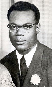 Rest in Power Kelso Cochrane, an Antiguan carpenter murdered by fascists in Ladbroke Grove on 17th May 1959. His death and community resistance led to the birth of Notting Hill Carnival. Do not forget Kelso whose family are still fighting for Justice for him, case just reopened