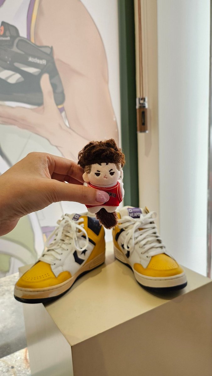 subsubees2's tweet photo. 현장입장으로 다녀 온 
혹시 농구화 좋아하세요 전시회!
너무 좋았당 https://t.co/WOp2mHdvCI