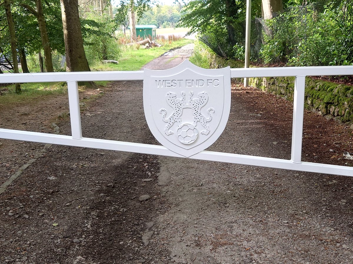 GilesGraeme's tweet photo. Fair play to West End FC for taking on Hazelhead after the fantastic Aberdeen City Council were set  to leave it to rot . Pitches in decent nick.   Grassroots being looked after

Wish them all the success with their plans for it. 

First visit for Wee Mans fitba today https://t.co/L53uhvieOC