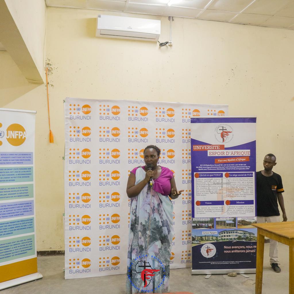 espoir_afrique's tweet photo. Ce  23/8/2024 l'UEA a accueilli 1e conférence-débat organisée par @UNFPABurundi, @Mineduc et @insp_burundi. @event a abordé des sujets cruciaux tels que l'inclusion,@VBGs,et @SSRAJ, soulignant l'importance de l'=té des chances et du sout1 aux personnes ac des besoins spécifiques. https://t.co/W51cDdpkbY