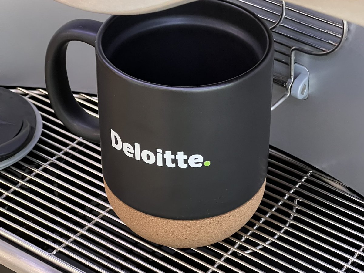 aak_75's tweet photo. About last week, it was in Deloitte with my coworker @atalomair🌟
@DeloitteKSA #Deloitte #job_shadowing #kfupm https://t.co/vom3VOsJ0f