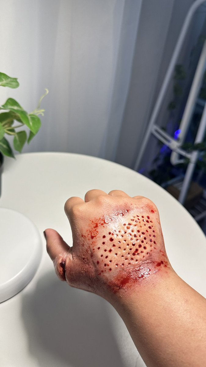 عملي في المكياج السنمائي على وحده من المتابعين وش رايكم؟؟#Israel #ExplodaSeuKindle #هنا_النادي_الاهلي #النصراويين_يناشدون_ولي_العهد #الدعم_السكني #الهلال_يرد_عليكم #مكياج_سنمائي