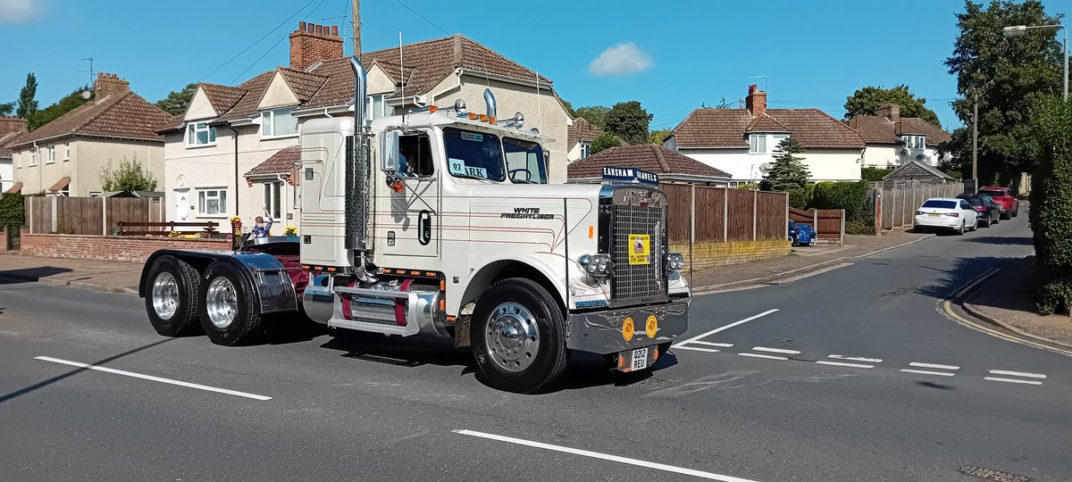 wrightster222's tweet photo. Some pics near sainsburys pound lane @ECTC_Charity https://t.co/Eb2qDHWq0b