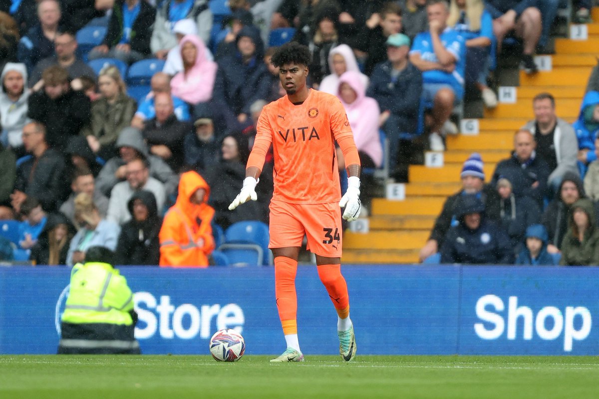 Stockport County (@stockportcounty) on Twitter photo ❌ The first County goalkeeper to keep clean sheets in his first three games for the Club since Wayne Hennessey in 2007.
A great start to life between the sticks for <a href="/caddai1/">Corey Addai 💥</a> 🧤
#StockportCounty ❌ The first County goalkeeper to keep clean sheets in his first three games for the Club since Wayne Hennessey in 2007.
A great start to life between the sticks for <a href="/caddai1/">Corey Addai 💥</a> 🧤
#StockportCounty