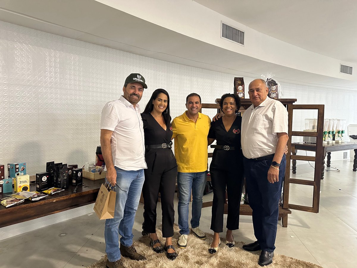 CarvalhalMarcus's tweet photo. 1 ano UNAGRO (União Agro Bahia) - UNIÃO é a nossa bandeira!! https://t.co/6jXc8HS5Jt