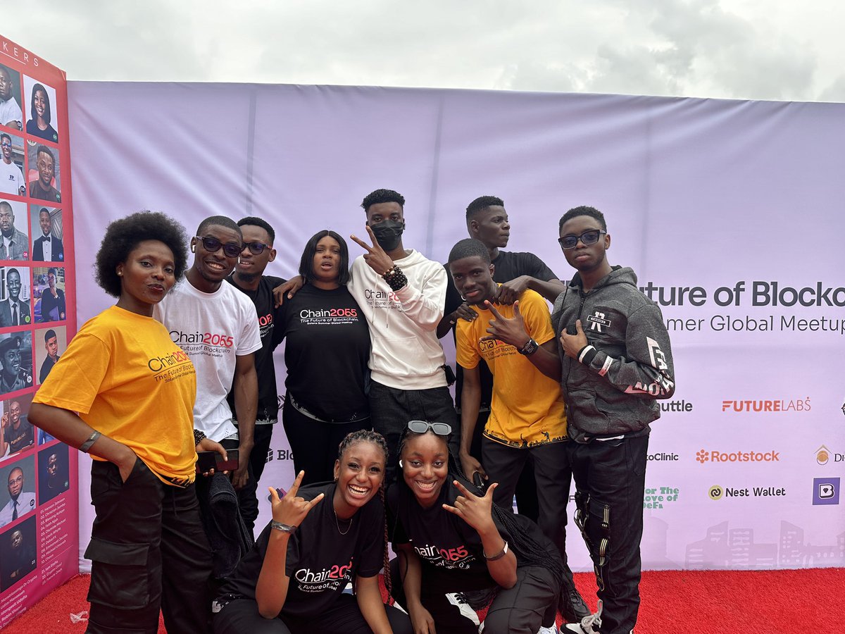 peecakes's tweet photo. Yes we did!!!!!๐
@0xSlazenger @Web3Barbie_001 @CovvyCosmas @BigPrev_xx @KufreabasiBass1
#Chain2055 #Solana #Bloctizen #Openwaver https://t.co/Z3U1otDj8j