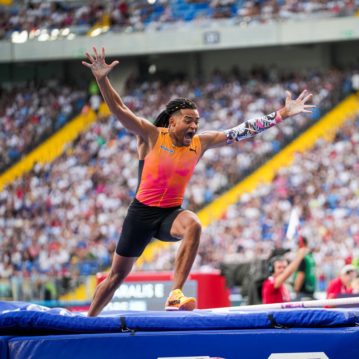It was just a matter of time 🥹

🇬🇷's <a href="/FlyManoloFly/">Emmanuel Karalis</a> breaks his own national record by 7cm with a 6m jump and finishes 3rd at the <a href="/MemorialKamili/">Silesia Memoriał Kamili Skolimowskiej</a>! 🚀

📸 <a href="/matthewquine/">Matthew Quine</a>

#DiamondLeague