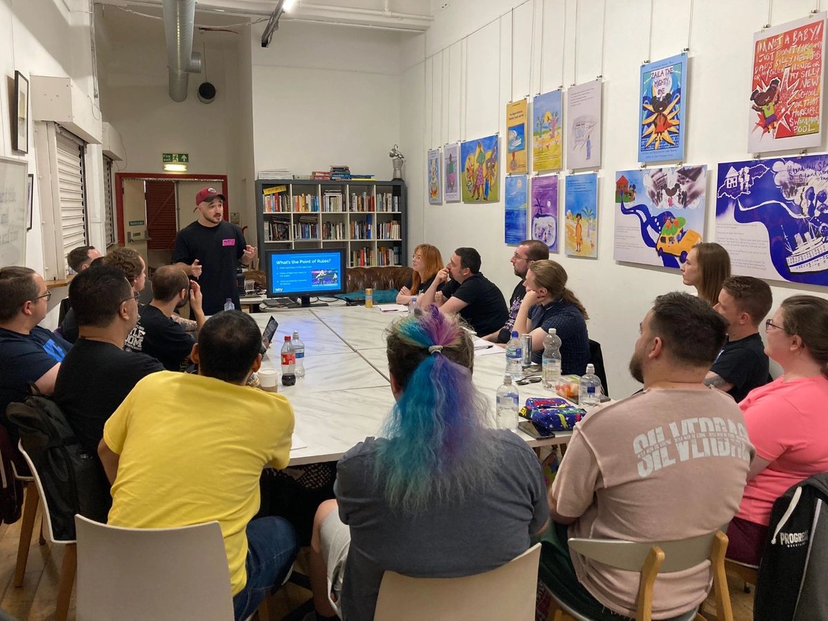 ScarboroughREF's tweet image. Awesome turnout for #RefSummit24 today!
Cheers HUSTLE for powering today's session, which featured fantastic discussions on all aspects of refereeing. ๐ฆ๐
(...Plus a wild @RefRichSwift in London?!)