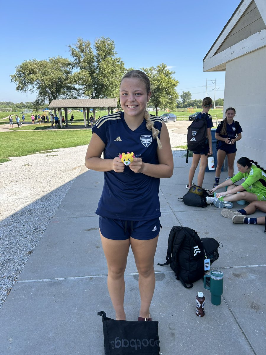 Tough loss but moving Onward and Forward!  Mick was recognized by her teammates for her work rate and ability to play everywhere!  Good job Mick!