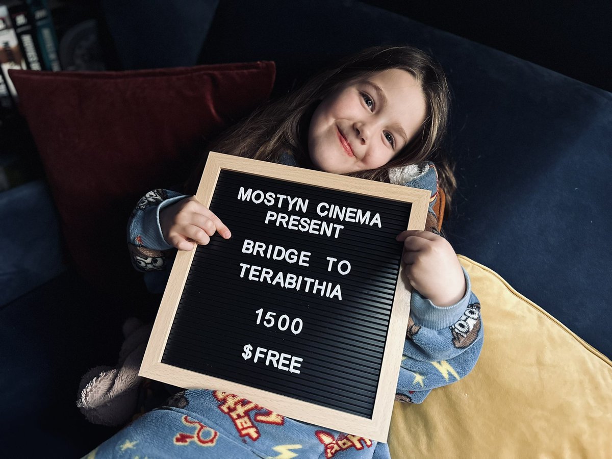 Bostondunk's tweet image. #MostynCinema #BridgeToTerabithia 😭