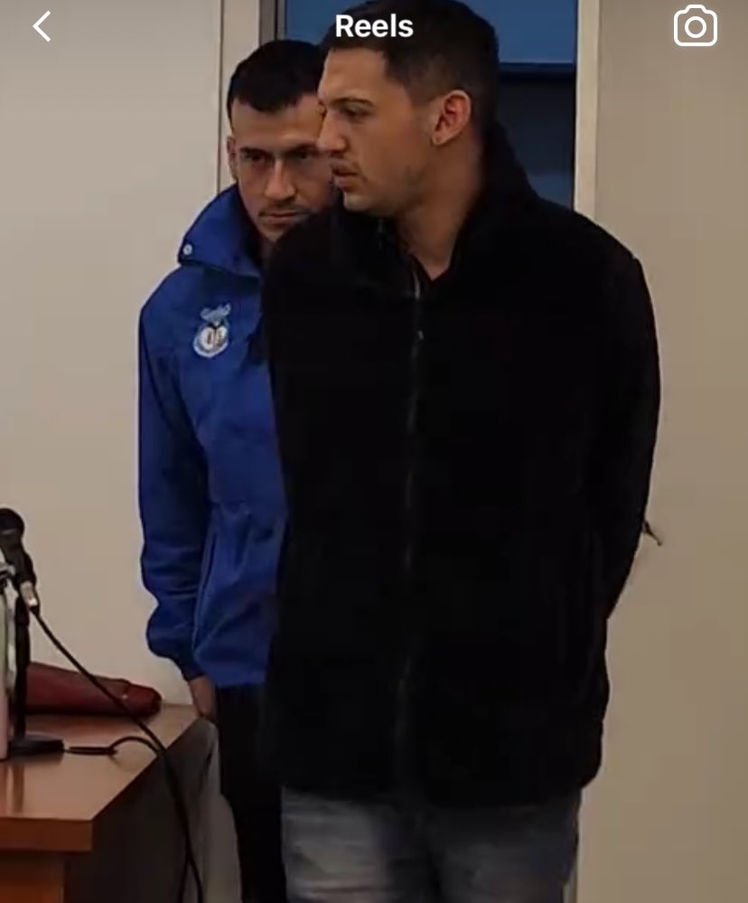 Rodrigoramok's tweet photo. 🚨 Le fijaron prisión domiciliaria a Maximiliano Avilés, único acusado en la causa de desaparición de #LucianaMuñoz en #Neuquen. Hilo 🧵 https://t.co/2Dcgddsklz
