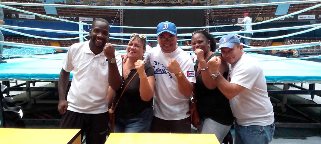 La Noche de Campeones de #Boxeo será un éxito. Nos vemos el martes en el Coliseo de la Ciudad Deportiva, que abrirá sus puertas desde las 5. 00pm.
Se venden entradas ahora en el Cine Yara y en el Coliseo. 
#LaHabanaViveEnMí
#CubaEsDeporte