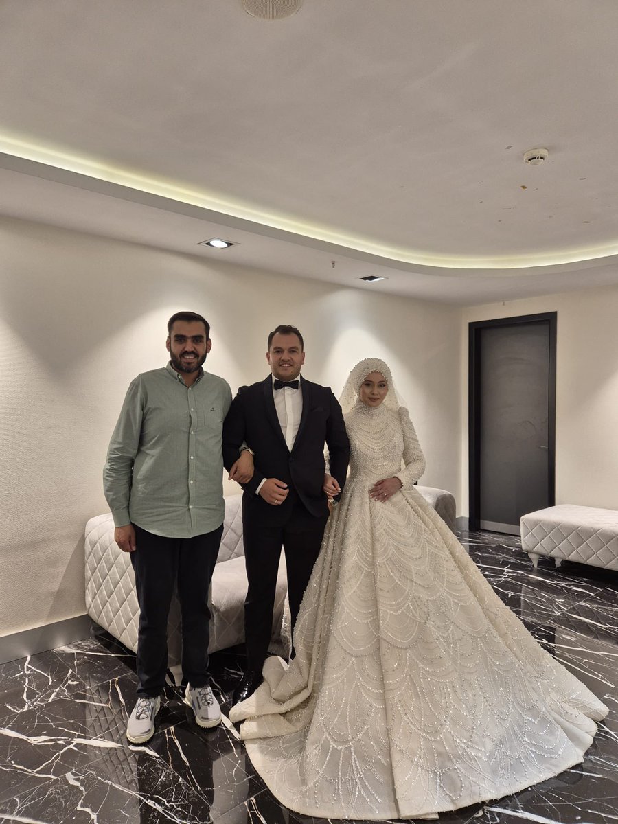 Sarı ve Özcan ailelerinin kıymetli evlatları,Sena ve Mehmet çiftinin düğün merasimine İlçe Başkan Yardımcımız Selim İNAĞ ve İlçe yöneticilerimiz katılım sağladılar. Genç çiftimize ömür boyu mutluluklar dileriz.