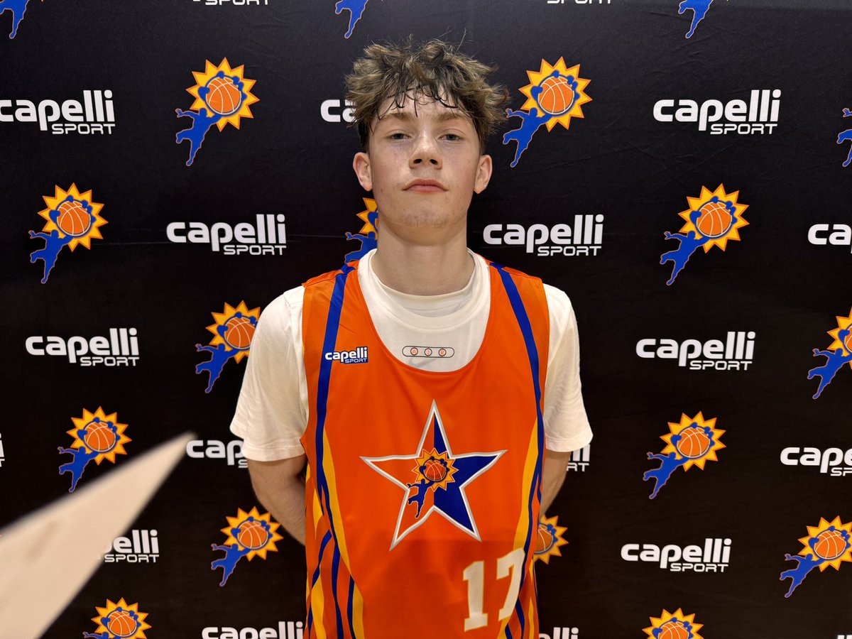 BigShotsGlobal's tweet photo. #BigShots #AllStarWeekend

17U Final

Team A-8 58 
#70 Cody Dickerson 15pts
#17 Baustin Bowers 14pts

Team A-5 57 
#39 James Watson Jr 17pts https://t.co/zQa16VJm3X