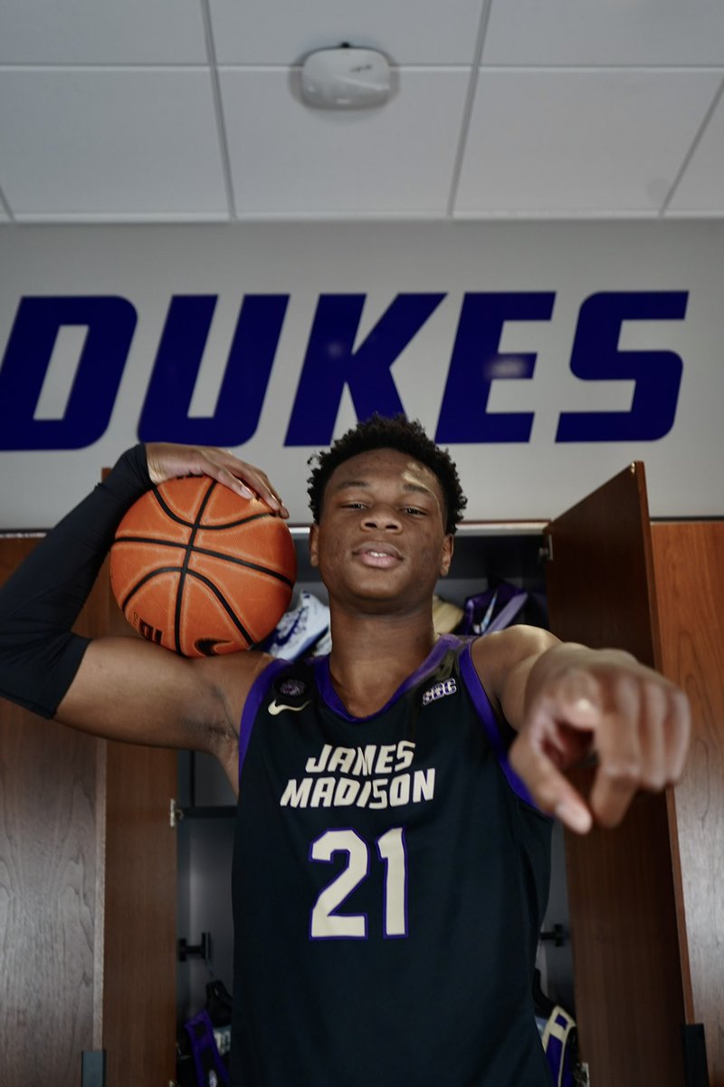 Christian Brown tweet media