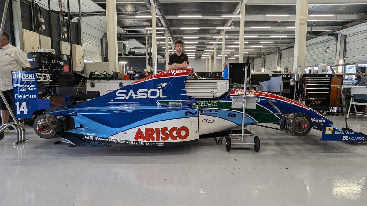 Behind The Fence Photography tweet media