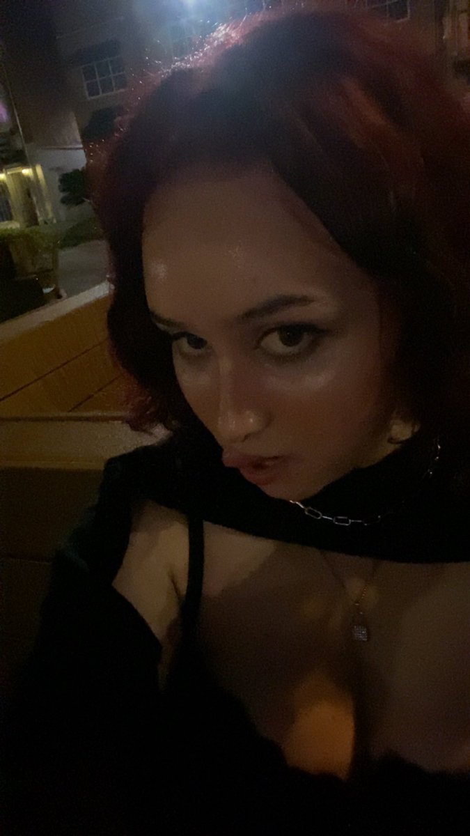 Goddessgaal's tweet photo. Rt if you’re a little pussy that likes being degraded❤️

Findom fendom paypig piggy cashcow cashdrain drain wallet loser humanatm beta simp whalesub finsub finbrat goddess domme https://t.co/EDIoQ7XG2t