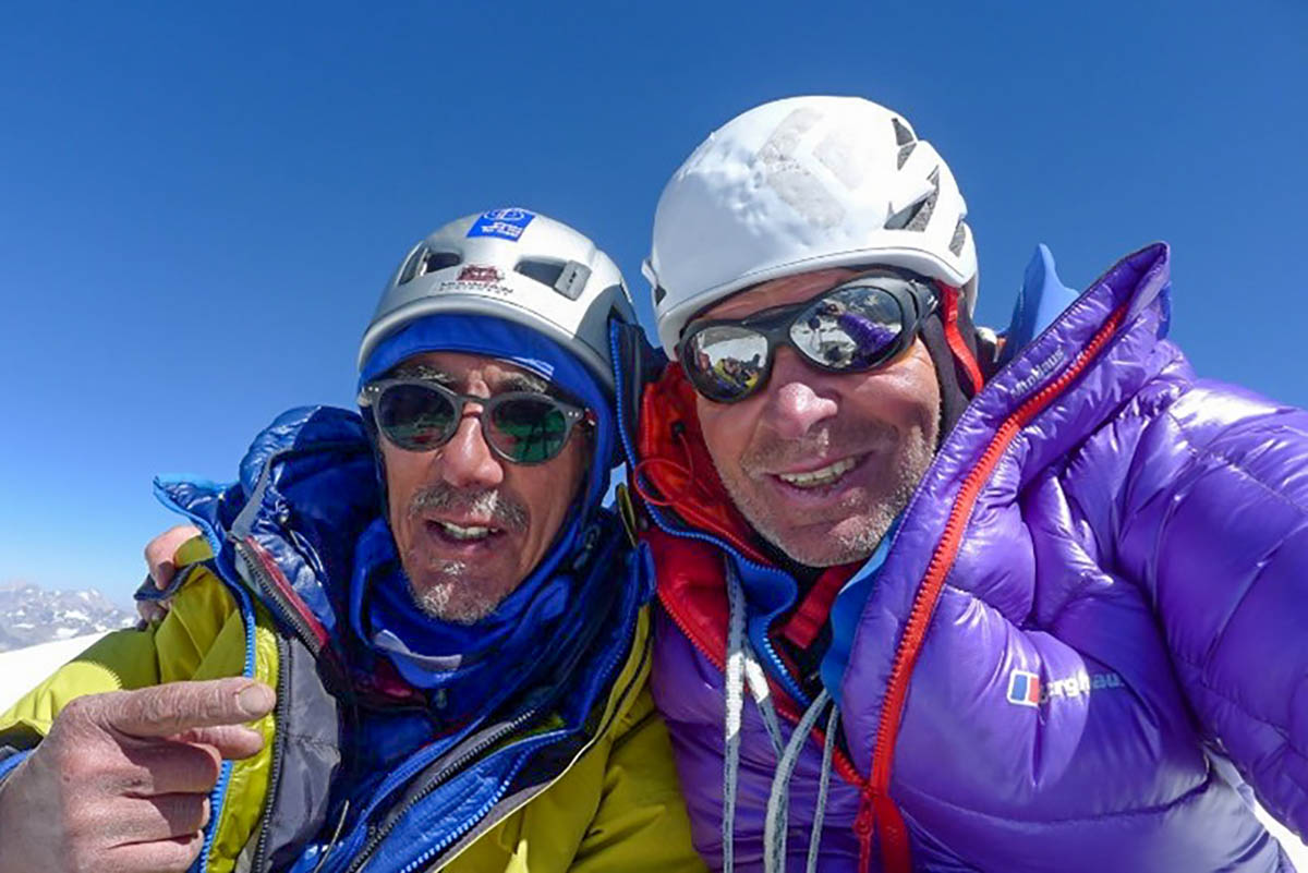 Climbers Mick Fowler and Vic Saunders team up again to tackle Himalayan peak grough.co.uk/magazine/2024/…