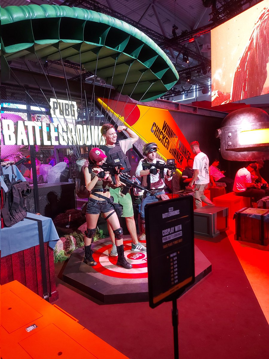Forbo_Jack's tweet photo. 3 Tage #gamescom2024 sind vorbei. Mir fallen fast die Füße ab, aber das war es werd. Hab so viele geile neue und alte Freunde getroffen, es war einfach nur ein Rausch. Freu mich schon aufs nächste Mal ❤️ #beanscom #rbtv https://t.co/Su52F6k1bM
