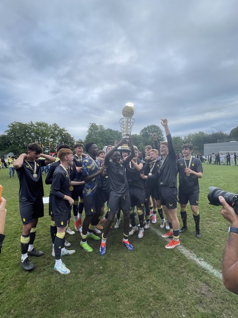 Everton Academy tweet media