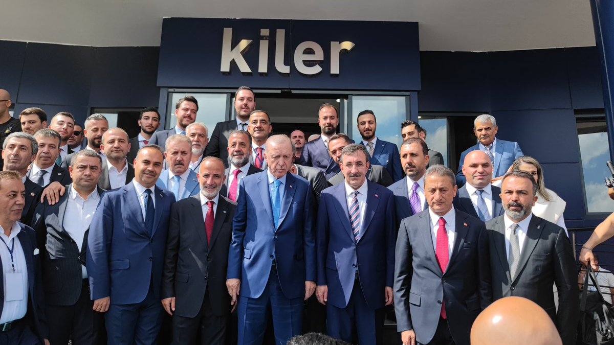 fatih_kiler's tweet photo. Kıymetli Cumhurbaşkanımızın teşrifleriyle bakanlar kurulumuzun katılımıyla Kiler İplik Fabrikası açılışımızı gerçekleştirdik, Allah utandırmasın emeği geçen herkesin emeklerine sağlık.. https://t.co/3H8QXYG9cv