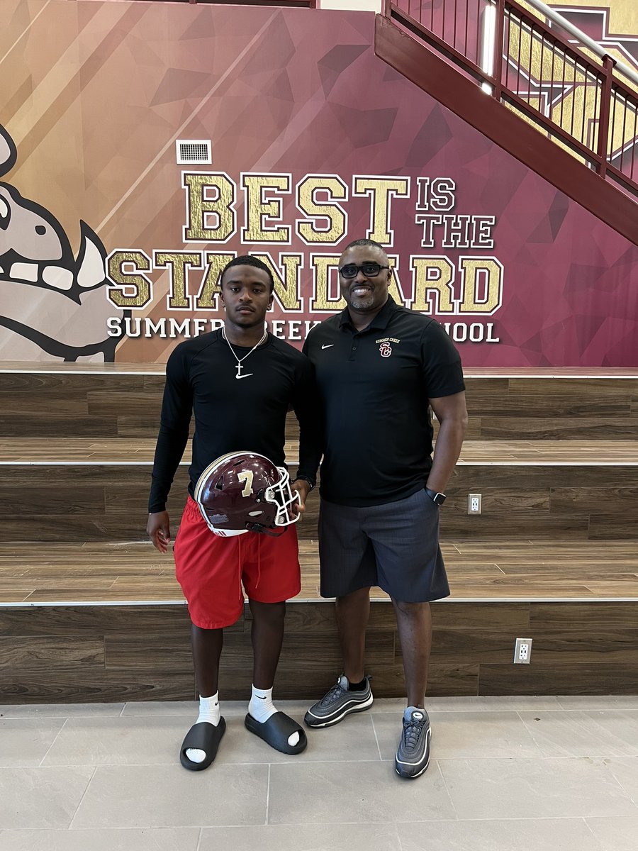 Anthony Alexander (@antalexander021) on Twitter photo My final Decals with Dad event at Summer Creek. Aaron, keep working hard and continue to put God first. Have a great senior year!
<a href="/SC_BulldogFB/">Summer Creek Football</a> <a href="/ajalexander07/">Aaron Alexander</a> <a href="/Meekaalex/">Temeeka Kennedy Alexander</a> My final Decals with Dad event at Summer Creek. Aaron, keep working hard and continue to put God first. Have a great senior year!
<a href="/SC_BulldogFB/">Summer Creek Football</a> <a href="/ajalexander07/">Aaron Alexander</a> <a href="/Meekaalex/">Temeeka Kennedy Alexander</a>