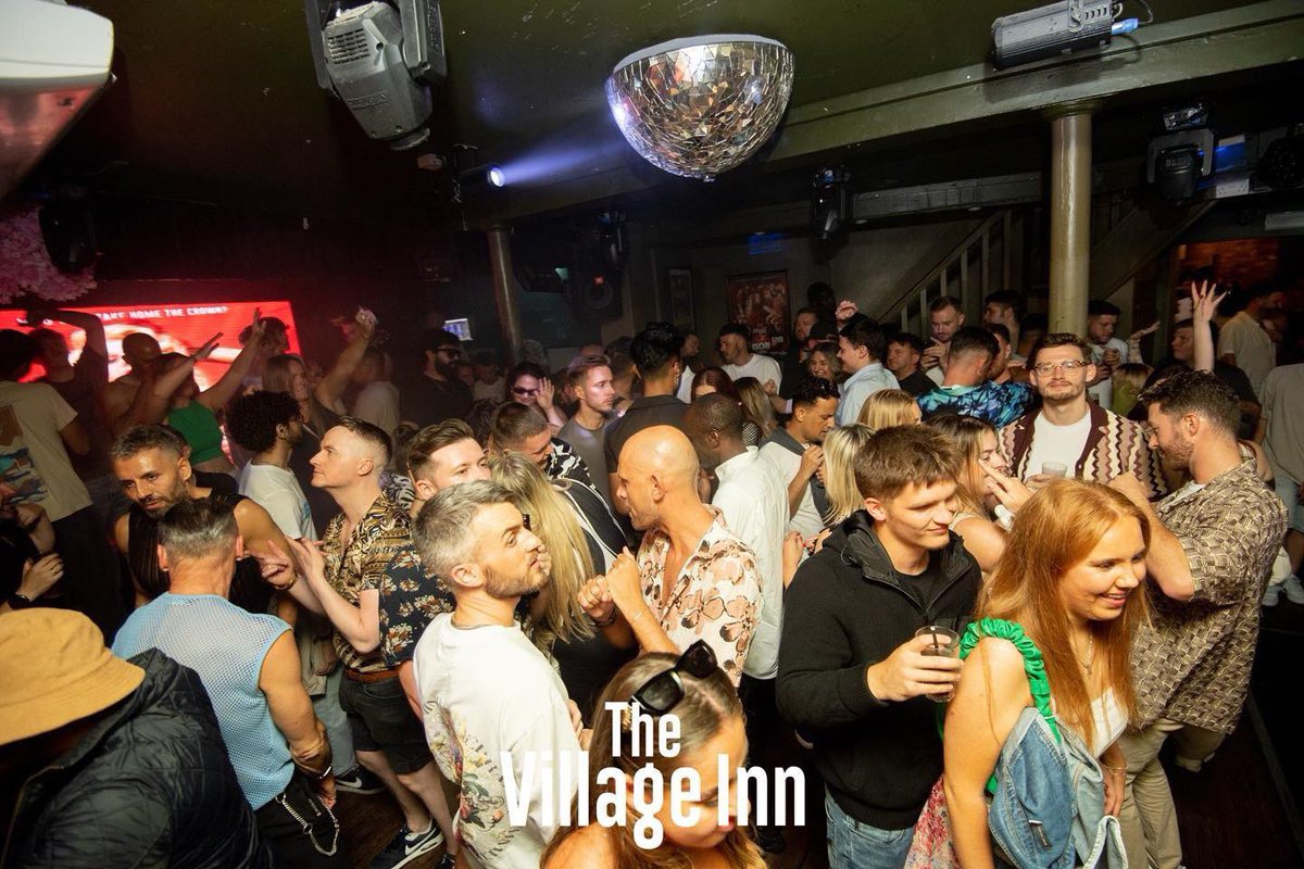 VillageBrum's tweet photo. RAISE YOUR GLASS TO THE BANK HOLIDAY! 🪩 🎙️ 🌈 

No work Mondays mean we party HARD at the @VillageBrum for a BIG Brum Bank Holiday Sunday! 

TONIGHT it’s the amazing @VickyJackson backs with us as Pink LIVE at Midnight! 

PLUS LATE BAR ⏰ https://t.co/NHn69ZnkeK