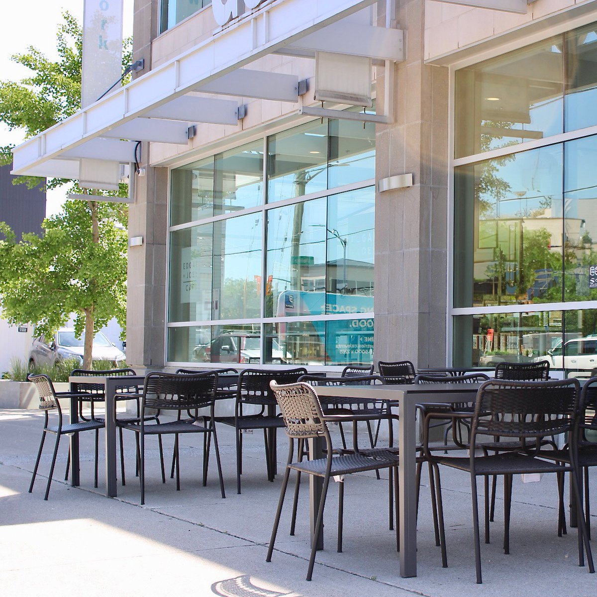 It’s not too late to soak up the sunshine with a cozy brunch on our patio! 🌞🥐

Join us today and enjoy the beautiful weather with your favourite breakfast delights.

Both our Horton and Dundas Locations are OPEN from 9am - 2pm today! 🤗

#EdgarandJoes #Ldnont #PatioBrunch