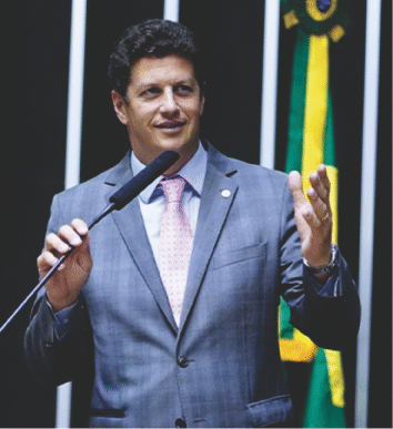 🎯 ENQUETE

Se Bolsonaro tivesse saído do PL do Valdemar e indicado o Ricardo Salles você votaria nele pra Prefeito de São Paulo?

 Vote e compartilhe (sim)/(não),